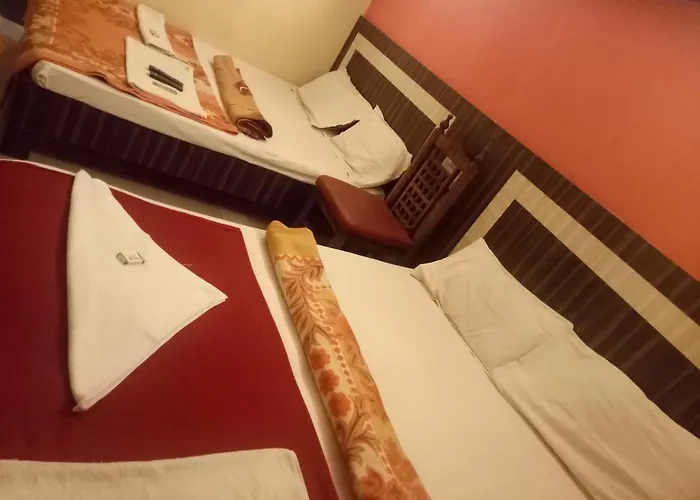 Hotel Sangeeth Lodging